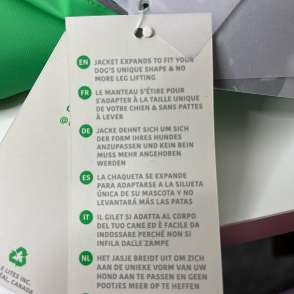 GF Pet Dog Raincoat Reversible Raincoat Green Plaid Size xL - Picture 9 of 9